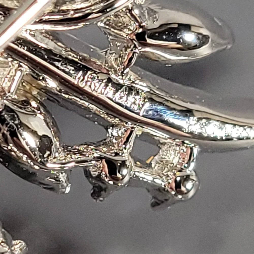Trifari‎ Rhinestone Brooch Silver Clear Leaf Spray Baguette Marquise Jewelry